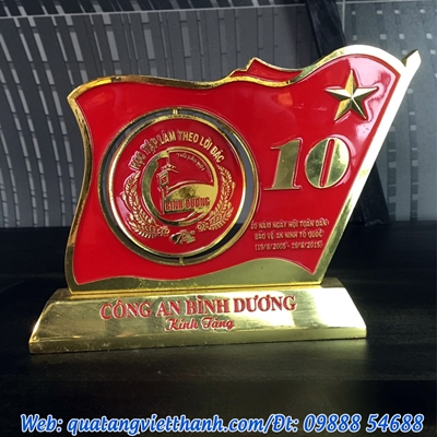 Biểu trưng đồng 08