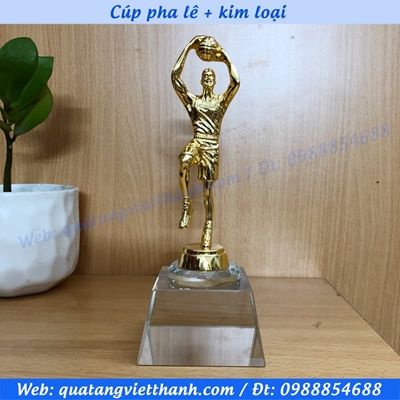 Cúp pha lê kim loại (mẫu bóng rổ kl thấp)