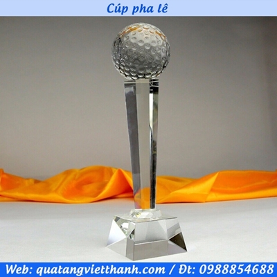 Cúp pha lê quả golf