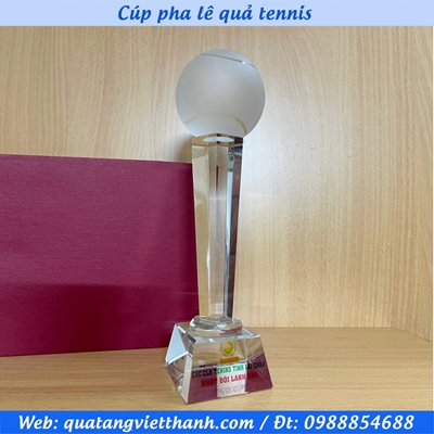 Cúp pha lê quả tennis