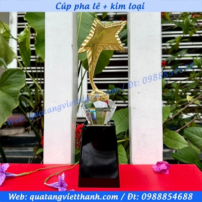Cúp pha lê sao viền sọc - Kim cương