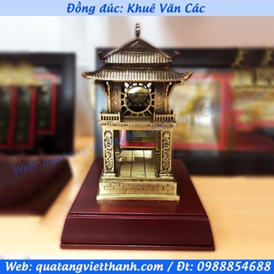 KHUÊ VĂN CÁC