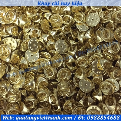 Khuy cài huy hiệu