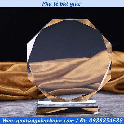 Pha lê bát giác phi 12cm