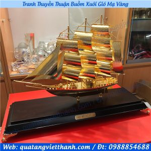 Mô hình thuyền Thuận Buồm Xuôi Gió - Mạ vàng 24k