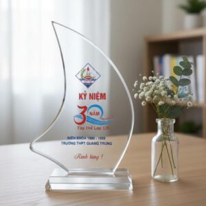 Biểu trưng pha lê Cánh buồm cong