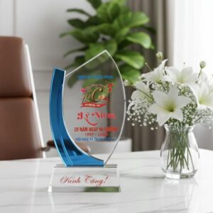 Biểu trưng pha lê sen xanh 18cm